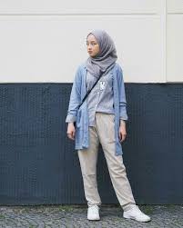 Galery hijab & fashion wanita. Best Fashion Hijab Kemeja Pastinya Kamu Sudah Tidak Asing Lagi Dengan Istilah Boyfriend Jeans Nah Demiki Casual Hijab Outfit Model Pakaian Hijab Model Pakaian