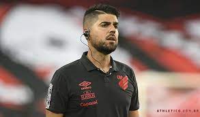 Check spelling or type a new query. Athletico Paranaense Site Oficial Antonio Oliveira A Carreira Como Jogador As Experiencias Pelo Mundo E O Futuro No Furacao