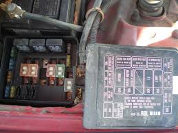 Looking to maintain the top condition of your electrical. Please Help Where Is The Damn Horn Relay 92 Eg Cx Honda Tech Honda Forum Discussion