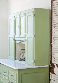 I believe we produce the best hoosier cabinets money can buy. Hoosier Cabinet Makeover With Lucketts Green Milk Paint Lost Found