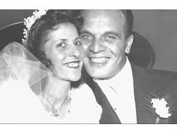 Woodbridge High Teen Receives Unique Scholarship