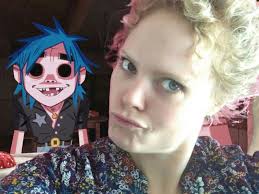 Please wait, the page is loading. Selfie With The Gorillaz No Problem With The Lenz Deutsche Telekom