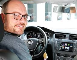 Upgrading the sound in a VW Golf Alltrack with Hertz audio