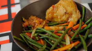 Video Poelee De Legumes Haricots Verts Carottes Oignons Ail Par Chef Rolly Chez Kisoulou