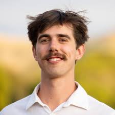 Proud to share that I've graduated Summa Cum Laude from Cal Poly and will  be rejoining Standard Metrics in October! Thank you for the support Mom,  Dad, friends, and faculty. I'm excited