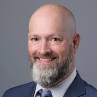 Larry Brick's Instagram, Twitter & Facebook