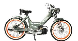 Puch Maxi N Lookin Mean In That Green Vintage Moped Puch Moped Puch