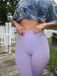 because who doesn't like a good camel toe on hump day? : r/workoutgirls