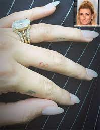 K uploaded a picture of. See Close Up Photos Of Hailey Baldwins Wedding Ring People Com
