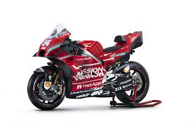 Ducati's francesco bagnaia topped a tight second practice for the italian grand prix, 0.071 seconds clear of suzuki's alex rins as fp1 pacesetter maverick vinales was 17th. Ducati Desmosedici Gp19 Motogp Launch 05 Ducati Motogp Motogp Racing Bikes
