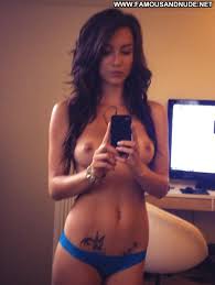 Malena Morgan Beautiful Selfie Usa Celebrity Posing Hot - Famous and  Uncensored