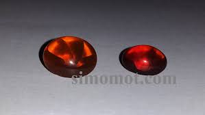 Sudah terlihat barjad apinya,meskipun hanya sedikit karena memang batu tanpa di cutting/passet. Foto Indah Batu Fire Opal Red Dan Orange Wonogiri Simomot
