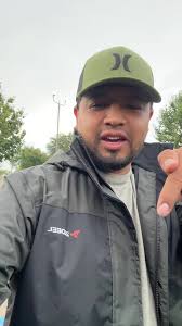 Protégete de la lluvia usado este traje permeable #Costway) #rin #lluvia  #set