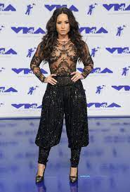 Until the 2010s, the lines between high and low fashion were clear. 2010s Fashion Trends That Ll Disappear After This Decade
