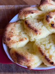Add all ingredients including the poolish into mixing bowl and mix on low for 10 minutes then on high for 5 minutes or until dough is fully developed. Roman Gnocchi Recipe How To Make Gnocchi Alla Romana Mama Loves Rome