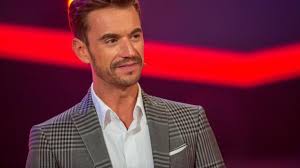 Mit christoff de bolle, dem sunnyboy von klubbb3, kommen schwiegermütter kaum zur ruhe: Florian Silbereisen Trauriges Schweigen Bei Helenes Ex Zum Valentinstag News De