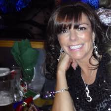 Deana Armstrong (@DeanaA1)