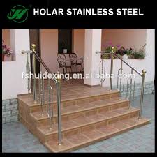 15 years of experience in custom designs using strong, solid material with a high end finishes. New Design Of Stainless Steel Railing Stair Glass Railing Prices View Stair Glass Railing Prices Holar Product Details From Foshan Holar Stainless Steel Products Limited On Alibaba Com