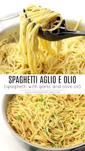 Spaghetti Aglio E Olio Spaghetti With Garlic And Oil The Toasty Kitchen Spaghetti Aglioeolio Garlic Aglio E Olio Recipe Vegetarian Spaghetti Olio Recipe
