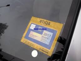 Tujuannya adalah untuk menarik semua udara keluar supaya cermin dapat tertampal dengan kemas. Roadtax Asyik Tercabut Ini Cara Betul Nak Tampal Roadtax Tanggalkan Agar Gam Tak Melekat