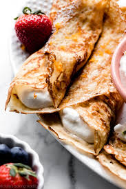 Learn How To Make Thin And Delicious Restuarant Quality Crepes At Home With Only 8 Basic Ingredients No Specia Homemade Crepes Crepe Recipes Easy Crepe Recipe