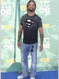 Josh lee holloway is an american actor, model and producer, best known for his roles as james sawyer ford on the american television show. Cosmo Man We Love Josh Holloway