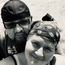 Looking to lease on…. Self dispatch if possible…. 22' and 32' hotshots