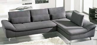 17 Sofa Untuk Rumah Type 21 32 36 45 70 Minimalis Terbaik Ndik Home Sofa ruang tamu warna merah dan putih. 17 sofa untuk rumah type 21 32 36 45 70