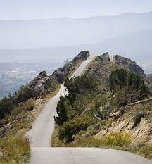 Cycling Road Bike Trip Routes Recommend Skyline Drive Is A 105 Mile Road That Runs The Entire Length Of The Colorado Vacation Colorado Travel Visit Colorado