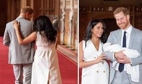 A body language expert tells marieclaire.com that meghan was experiencing. Meghan Markle Baby Best Guys In The World Meghan Markle Gushes With Adorable Gesture Royal News Express Co Uk