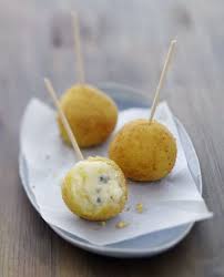 Croquettes Au Bresse Bleu La Recette Facile Recette Recettes De Cuisine Croquette Fromage