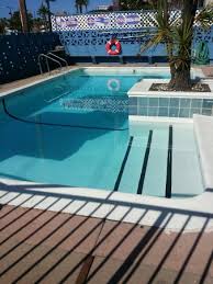 Located at 5 minutes from lax airport, sea breeze inn is a sure shot place to stay. Aqua Breeze Inn Ab 76 1 5 0 Bewertungen Fotos Preisvergleich Santa Cruz Kalifornien Tripadvisor