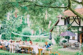 Eine Echte Traumlocation Fur Hochzeiten Der Kirschhof In Viersen Foto Le Hai Linh Gartenhochzeit Hochzeit Boho Hochzeit