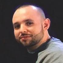 Andrew Colter's Instagram, Twitter & Facebook