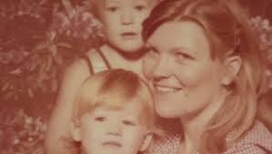 Fundraiser by Erin fussell : Please help me cremate my mom