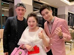 Dĩnh tần (穎嬪) → dĩnh phi (穎妃) xuất thân cao quý, là con gái của thân vương ba lâm bộ gốc mông cổ. Váº¯ng Lam Tam NhÆ° Hoáº¯c Kiáº¿n Hoa Má»™t Minh Ä'i Sinh Nháº­t Máº¹ Lam Chi DÄ©nh Lao Ä'á»™ng Tráº» Tin Tá»©c Má»›i Nháº¥t Danh Cho Cong Nhan Lao Ä'á»™ng Tráº»