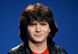 Découvrez sa biographie, discographie, ses albums, et citations. Daniel Balavoine La Biographie De Daniel Balavoine Avec Gala Fr