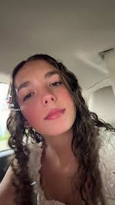 Gabby Searcy's Instagram, Twitter & Facebook