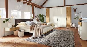 Bei vielen schränken findest du eine kombination aus beidem. Musterring Schlafzimmer Saphira 4 Tlg In Weiss Und Balkeneiche