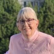 Roseanne Giordano's Instagram, Twitter & Facebook