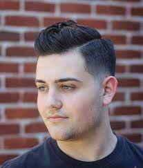 Untuk beberapa pria, gaya rambut merupakan salah satu daya tarik yang dimiliki untuk memikat lawan jenisnya. Model Rambut Tipis Pria Comb Over Haircut Comb Over Fade Fade Haircut