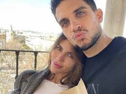 Habla el entorno de Bartra y Melissa tras la separación: "No ha habido  terceras personas"