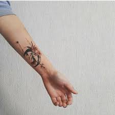 Тату (t.a.t.u.) обезьянка ноль (люди инвалиды 2005). Hit Beautiful Tattoo 2021 2022 For Girls Photo Fashion Diiary 1 Source For Fashion Lifestyle Inspiration
