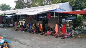Esoknya, kami menyambung agenda borong sakan di pasar kemboja, permatang tok mahat, parit buntar. Bawa Pelancong Dari Singapura Shopping Pasar Kemboja Rezeki Sebagai Tour Guide