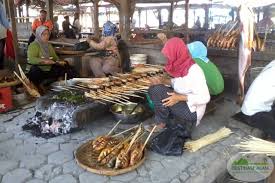 Obyek wisata waduk kedung ombo merupakan sebuah bedungan raksasa yang terdapat di jawa rekommendasi tempat wisata gratis pertama ada waduk kedung ombo purwodadi, jawa tengah. My Update Info Waduk Kedung Ombo Grobogan