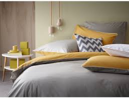 Epingle Par Pat Sur Bedroom Deco Chambre Jaune Deco Chambre Grise Deco Chambre Jaune Et Gris