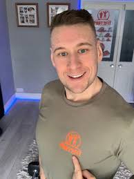 Keď pred 3 rokmi vážil 172 kg, syn sa ho spýtal, či zomrie: Dnes z neho  ženy omdlievajú!