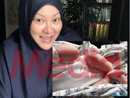 Birthday, bio, family, parents, age, biography, born (date of birth) and all information about abby abadi. Keluar Hospital Terus Kita Ambil Baby Ni Abby Abadi Ambil Anak Angkat Media Hiburan