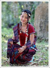 For larger sizes, or for the perfect fit, please provide measurements. Rwa42 Young Native American Princess Native American Girls Native American Beauty Native American Women