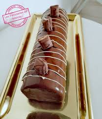 Buche Mousse Nutella Et Kinder Bueno Les Patisseries De Manon Recette Gateau Nutella Buche De Noel Au Nutella Gateau Au Nutella